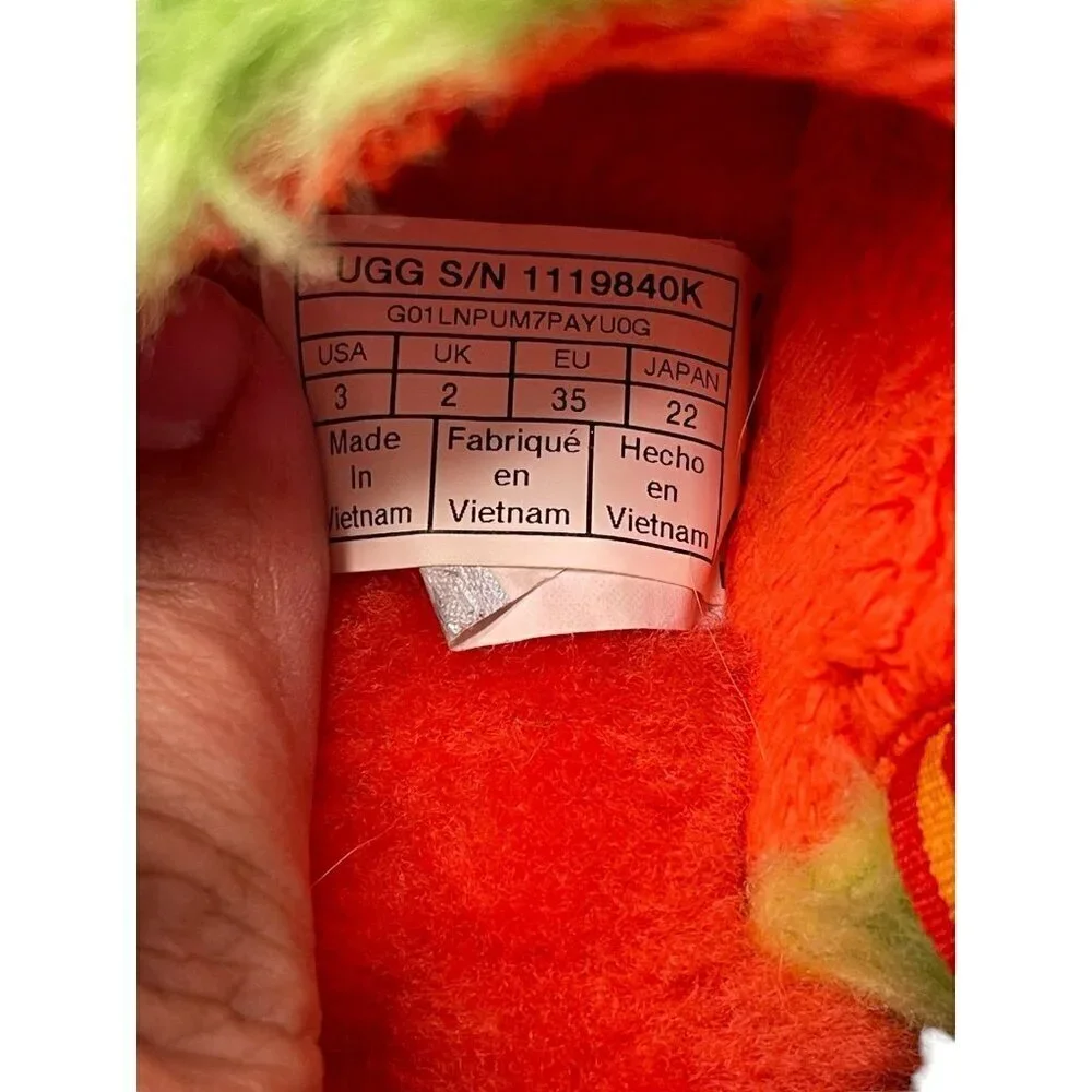 UGG Fluff Yeah Colorful Platform Strap Support Slippers Size 3 Furry